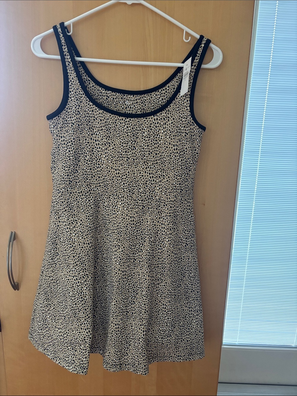 Lou & Grey Beige and Black Sleeveless A-Line Mini Dress. Brand NWT, runs small.